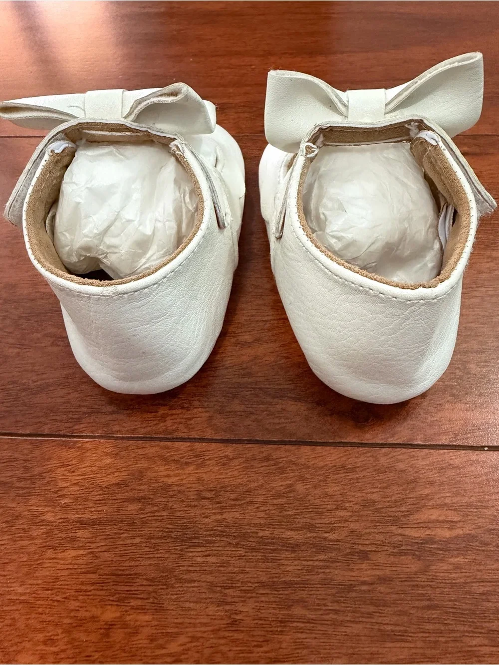 Infant Bow Strap Dress Shoes in White Size 12-18M